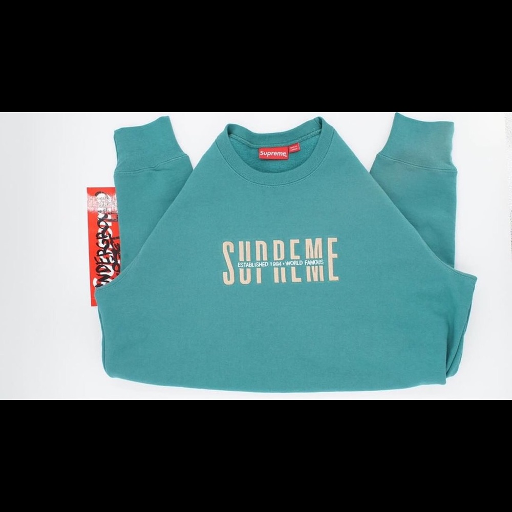 Supreme World Famous Crewneck